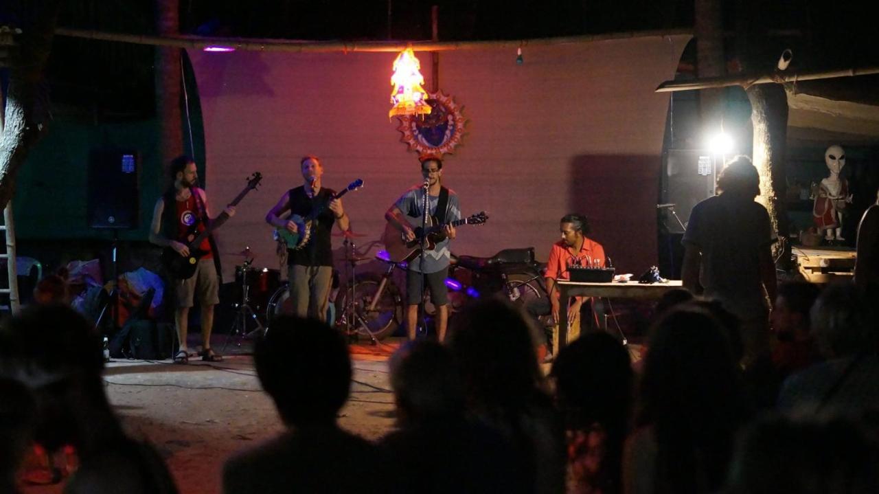 Namahstay Eco Hostel & Coworking & Art Community Space 아람볼 외부 사진
