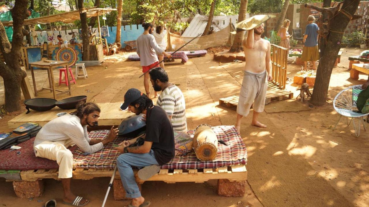Namahstay Eco Hostel & Coworking & Art Community Space 아람볼 외부 사진